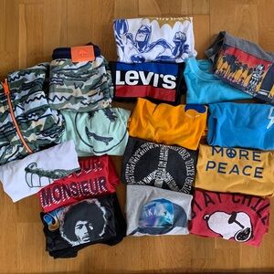 Boys spring summer lot. size small.